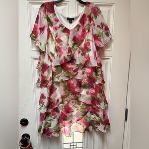 SLNY Floral Layered Dress